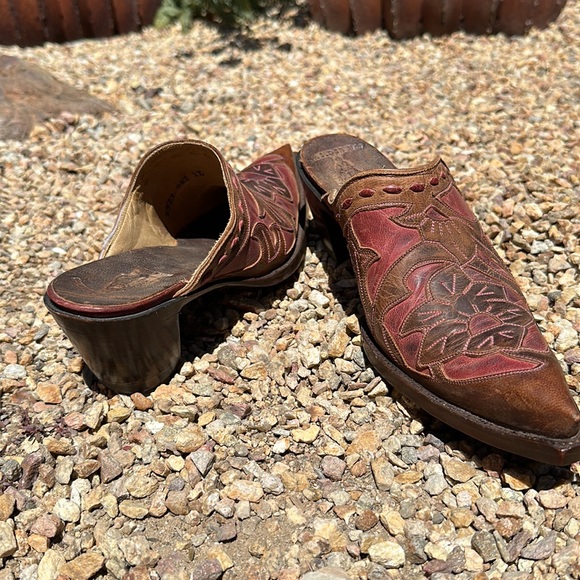 Old Gringo Mules - Picture 2 of 4